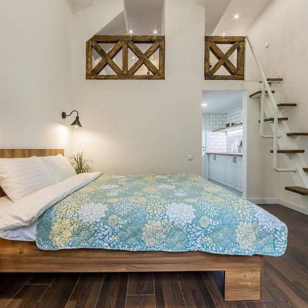 Kyiv Saksahanskoho Apart Hotel Dış mekan fotoğraf