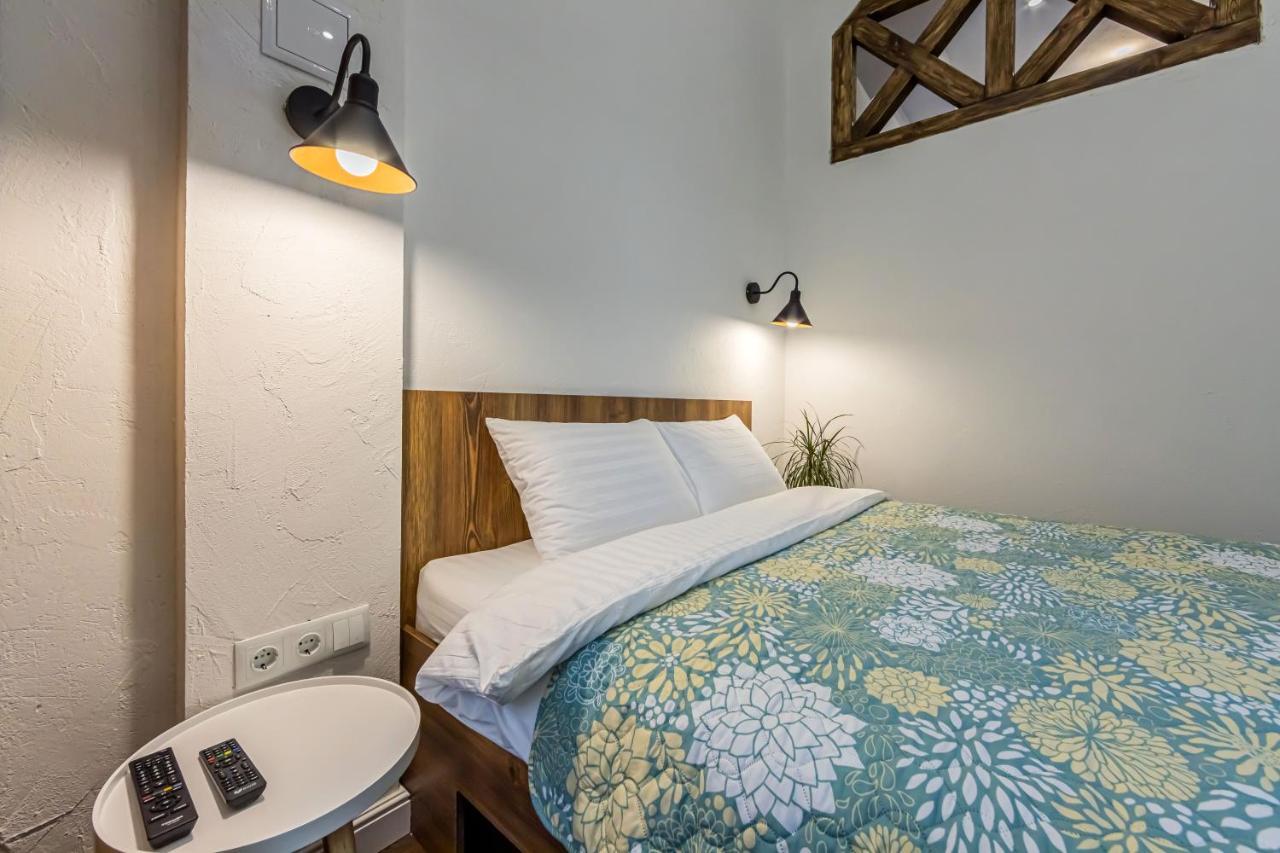 Kyiv Saksahanskoho Apart Hotel Dış mekan fotoğraf