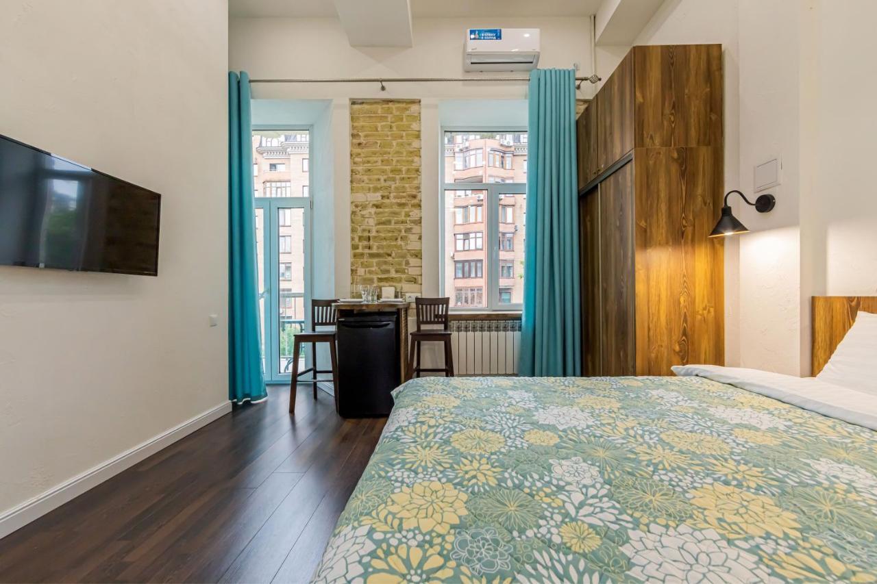 Kyiv Saksahanskoho Apart Hotel Dış mekan fotoğraf