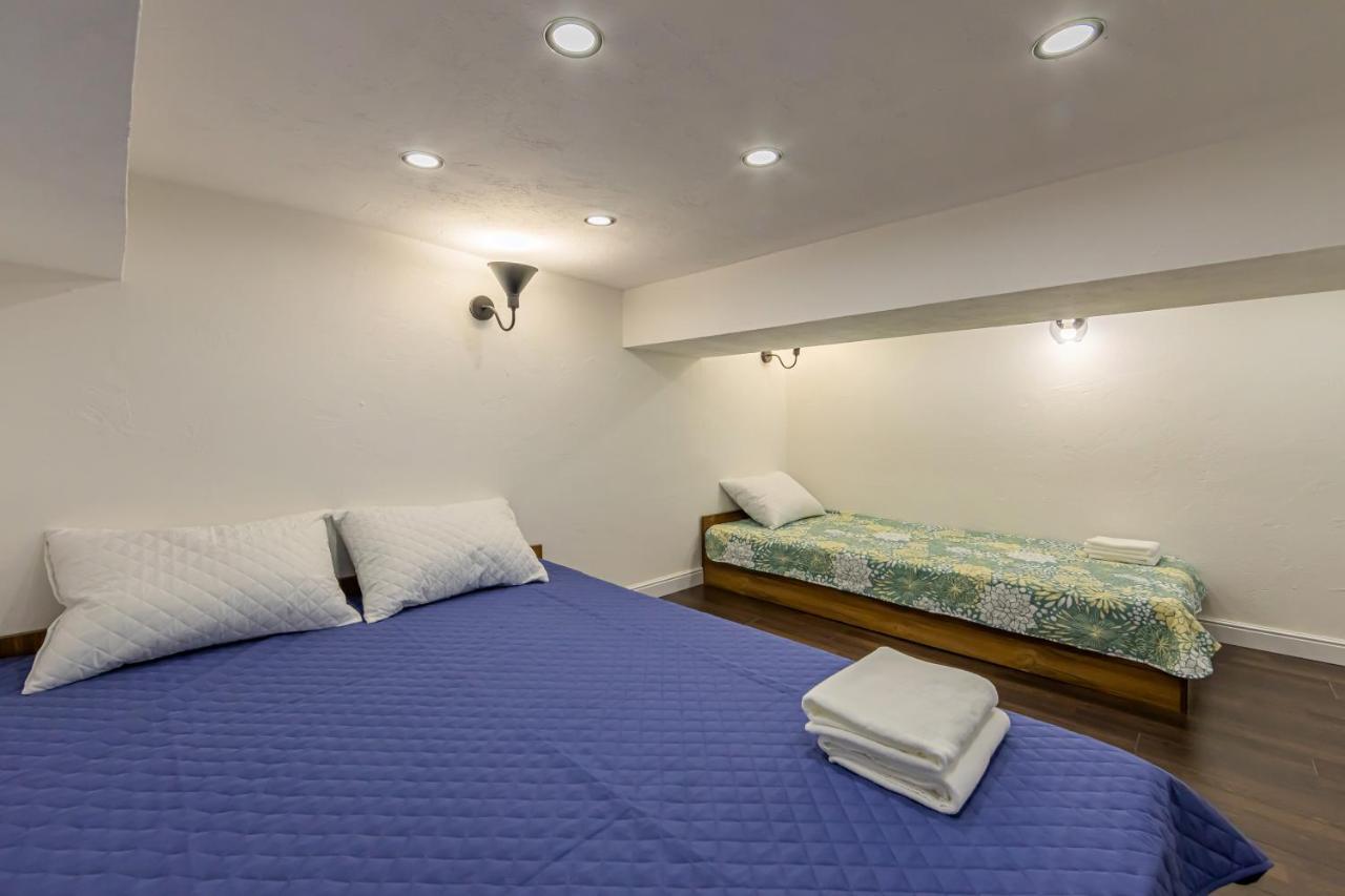 Kyiv Saksahanskoho Apart Hotel Dış mekan fotoğraf