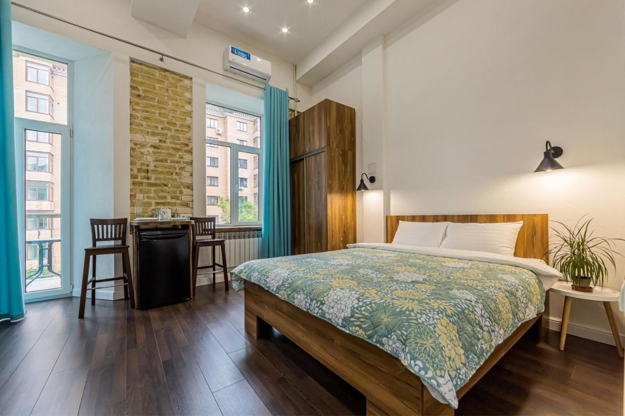Kyiv Saksahanskoho Apart Hotel Dış mekan fotoğraf