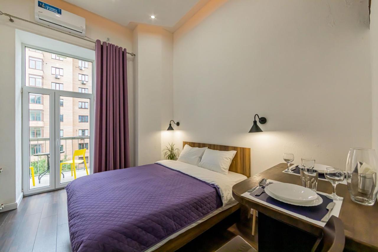 Kyiv Saksahanskoho Apart Hotel Dış mekan fotoğraf