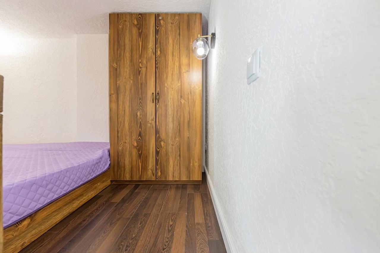 Kyiv Saksahanskoho Apart Hotel Dış mekan fotoğraf