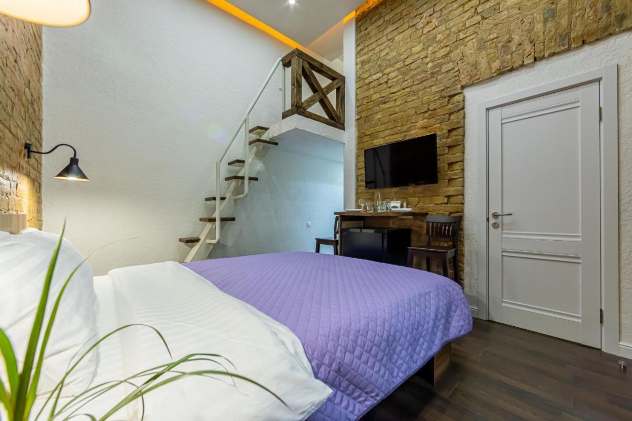 Kyiv Saksahanskoho Apart Hotel Dış mekan fotoğraf